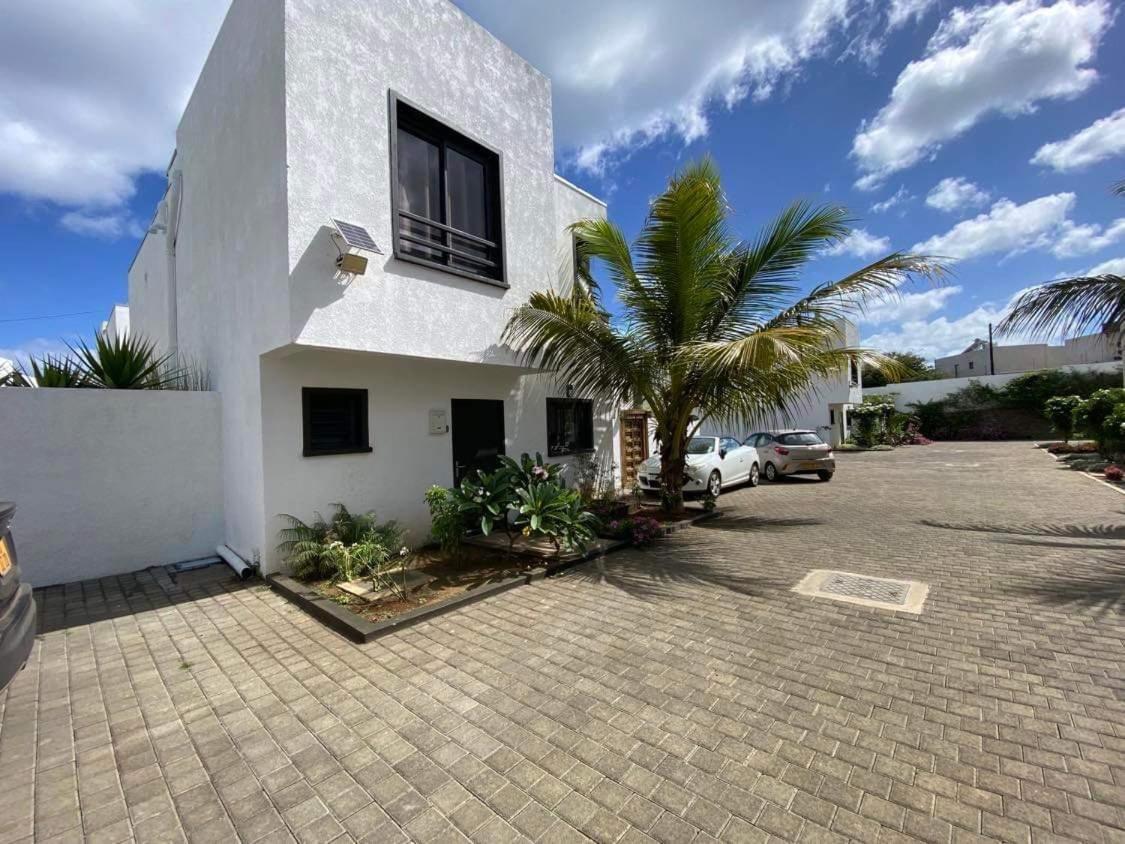 Magnifique Villa Avec Piscine Grand Baie Exterior foto